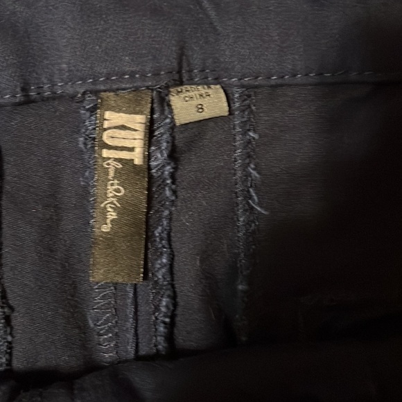 Kut navy blue pants. NWT. Sz 8 - Picture 5 of 8